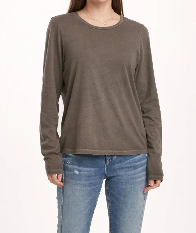 Chic Style, Always In Vogue Kathy Long Sleeve Tee In Gray