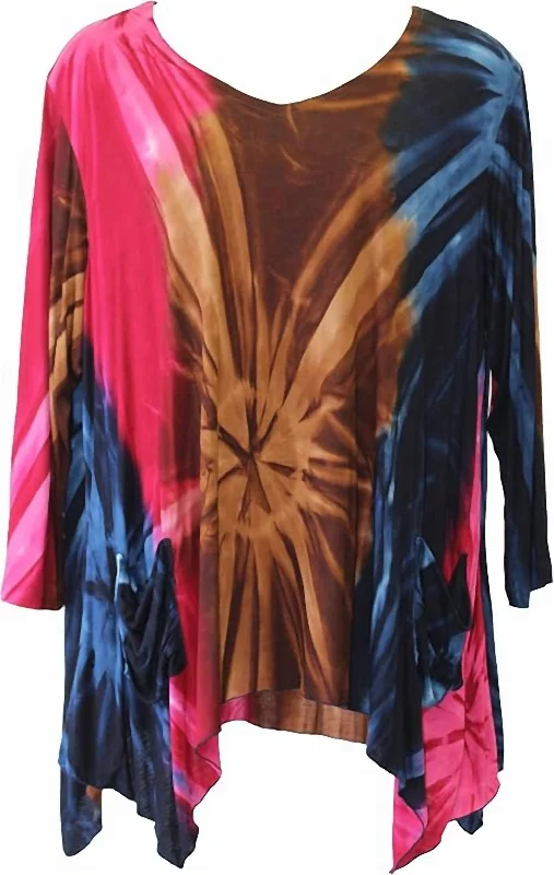 Luxe Fashion, Less Cost Women's Pocket Tunic - Plus In Starburst