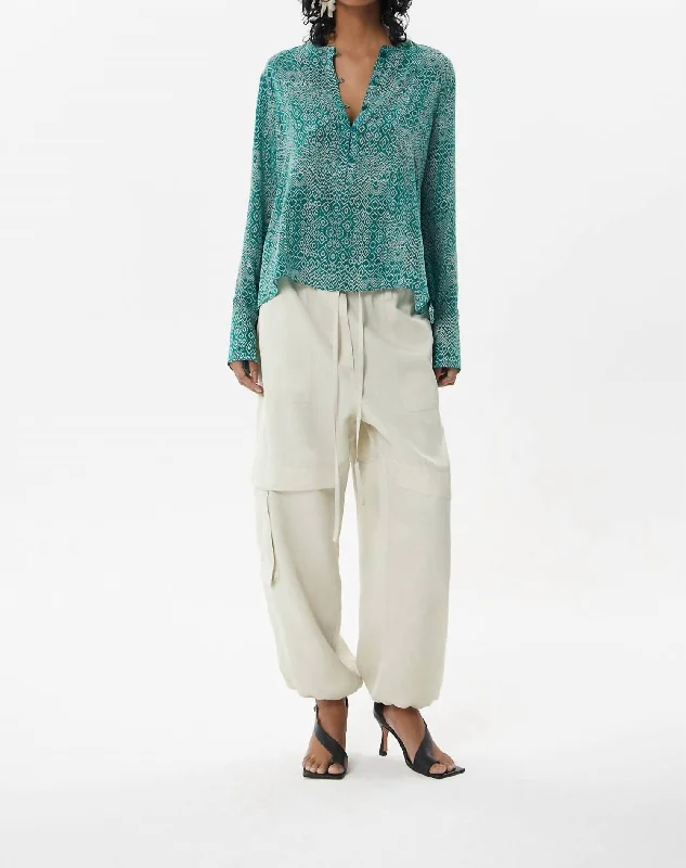 Grab The Hottest Deals Before They Disappear Moldes Clemence Shirt In Emerald Shibory