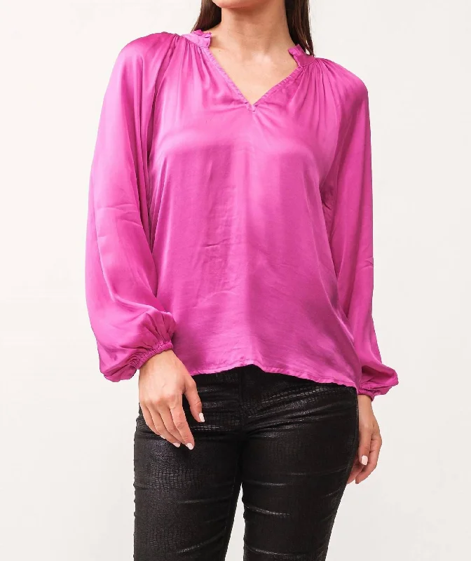 Huge Price Cuts On Your Must-Haves Manon Blouse In Pink